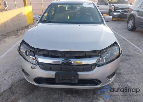 2010 Ford Fusion Sel z USA, uszkodzony, nr VIN 3FAHP0JG9AR254906